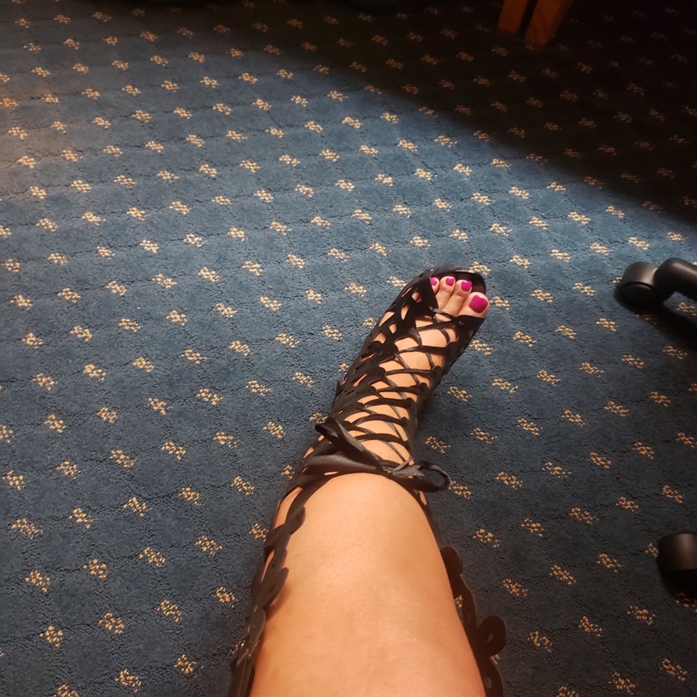 Fancy boots - Picture 2 of 4